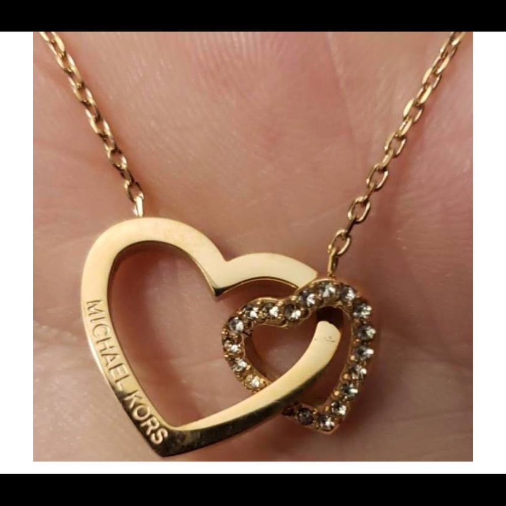 Michael kors heart necklace